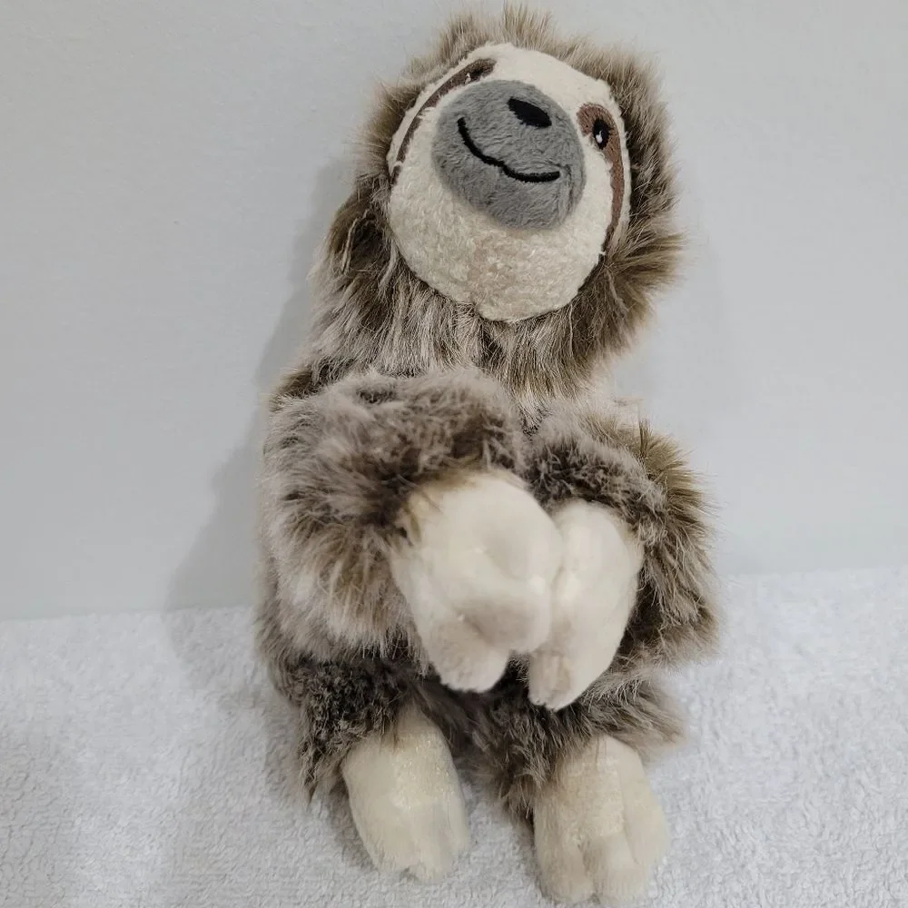 2016 America Girl‎ Lea Clark pet sloth retired